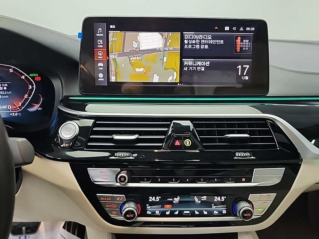 BMW 5 Series - Vista 10