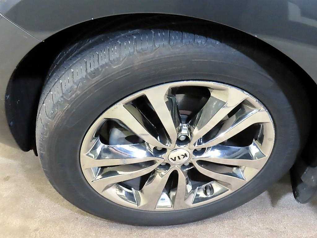 KIA Carnival 2018 Gris - Importación desde Corea - HF Imports Iquique - Foto 19