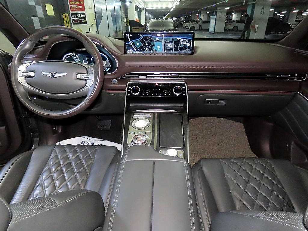 Genesis GV80 - Vista 10