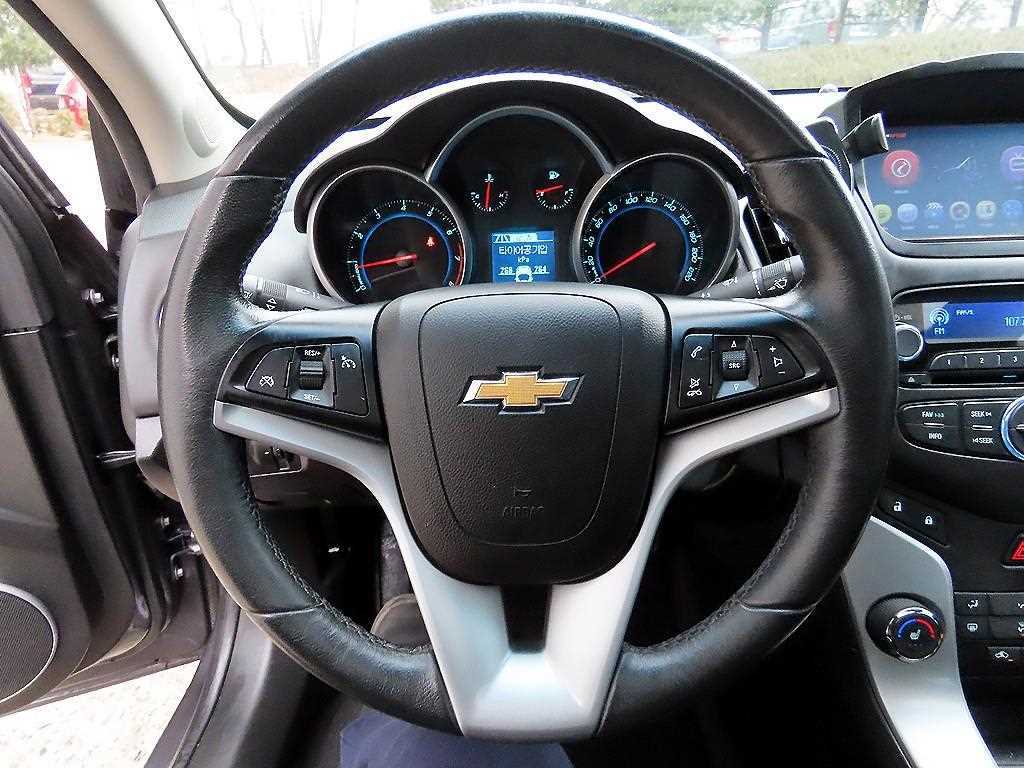 Chevrolet Cruise - Vista 8