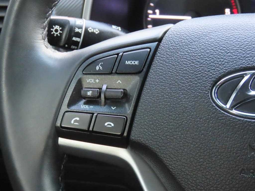 HYUNDAI Tucson - Vista 9