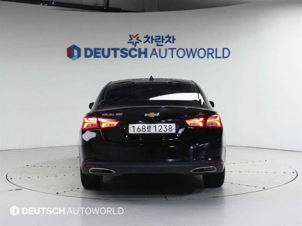 Chevrolet Malibu - Vista 4