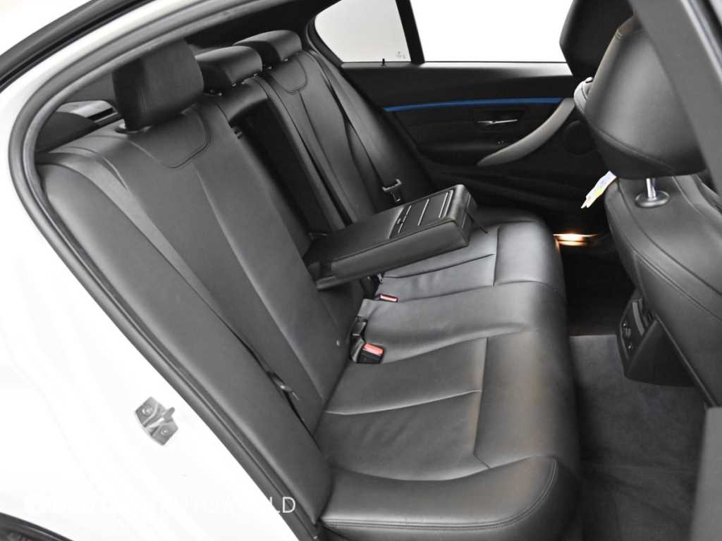 BMW 3 series - Vista 12