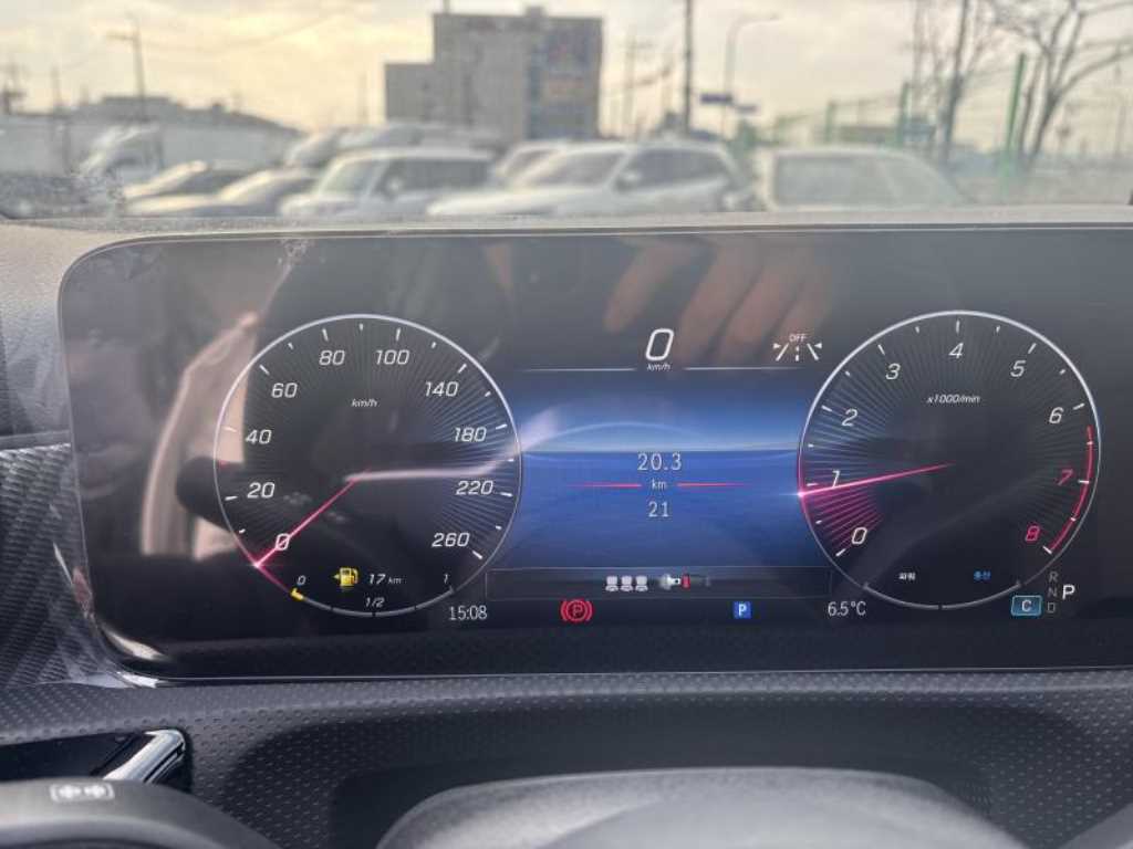 Mercedes Benz A Class - Vista 10