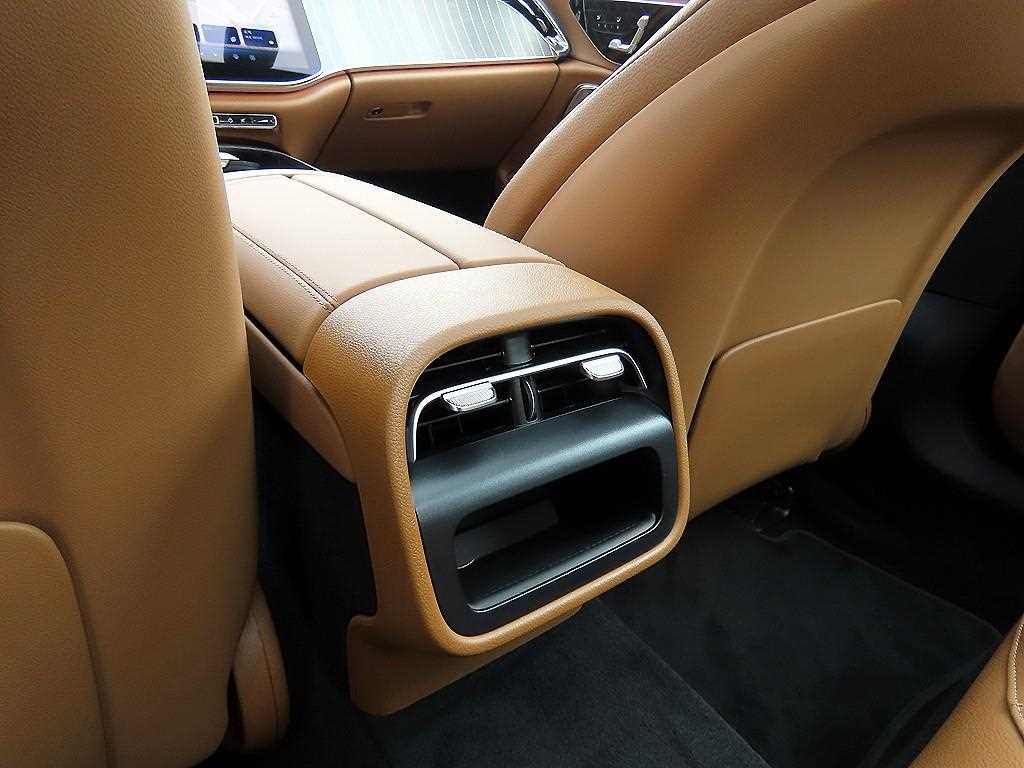 Mercedes Benz E class 2026 Blanco - Importación desde Corea - HF Imports Iquique - Foto 16