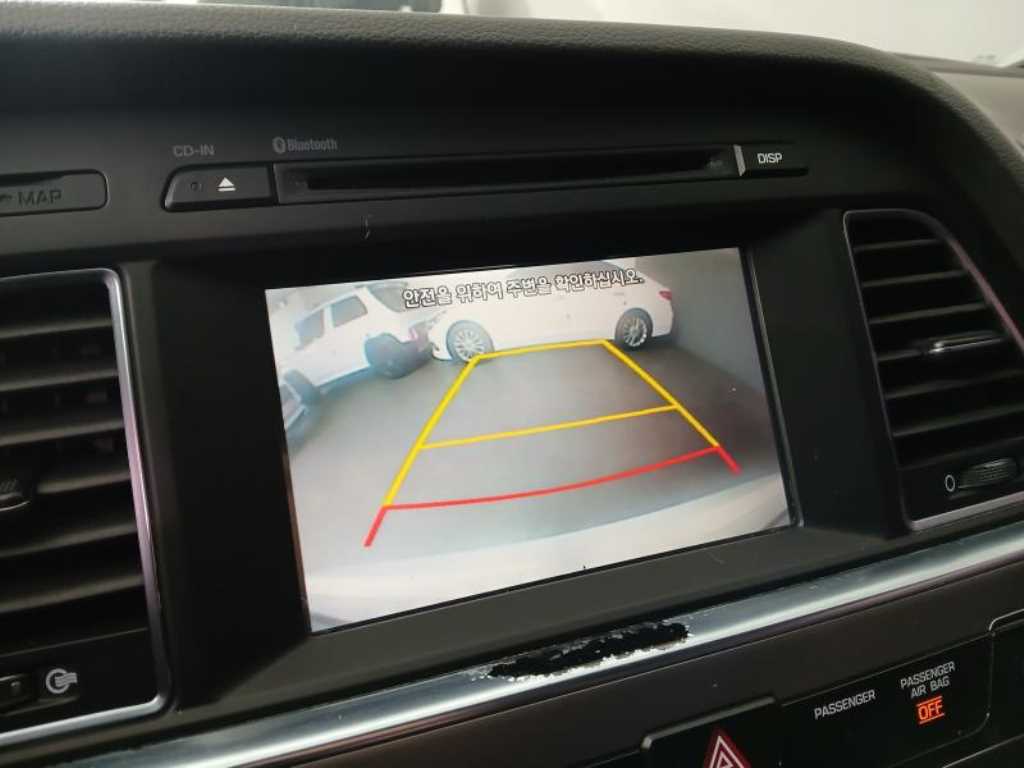 HYUNDAI Sonata - Vista 10