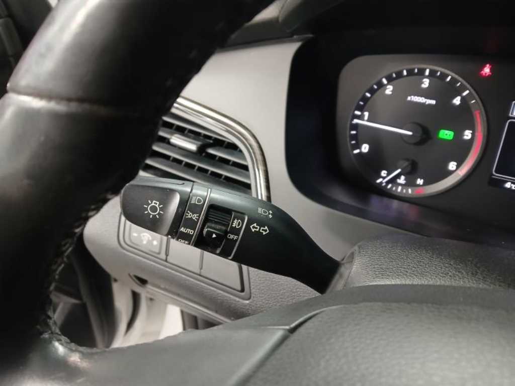 HYUNDAI Sonata 2016 Blanco - Importación desde Corea - HF Imports Iquique - Foto 15