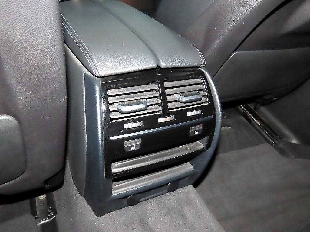 BMW 5 Series 2018 Gris - Importación desde Corea - HF Imports Iquique - Foto 16