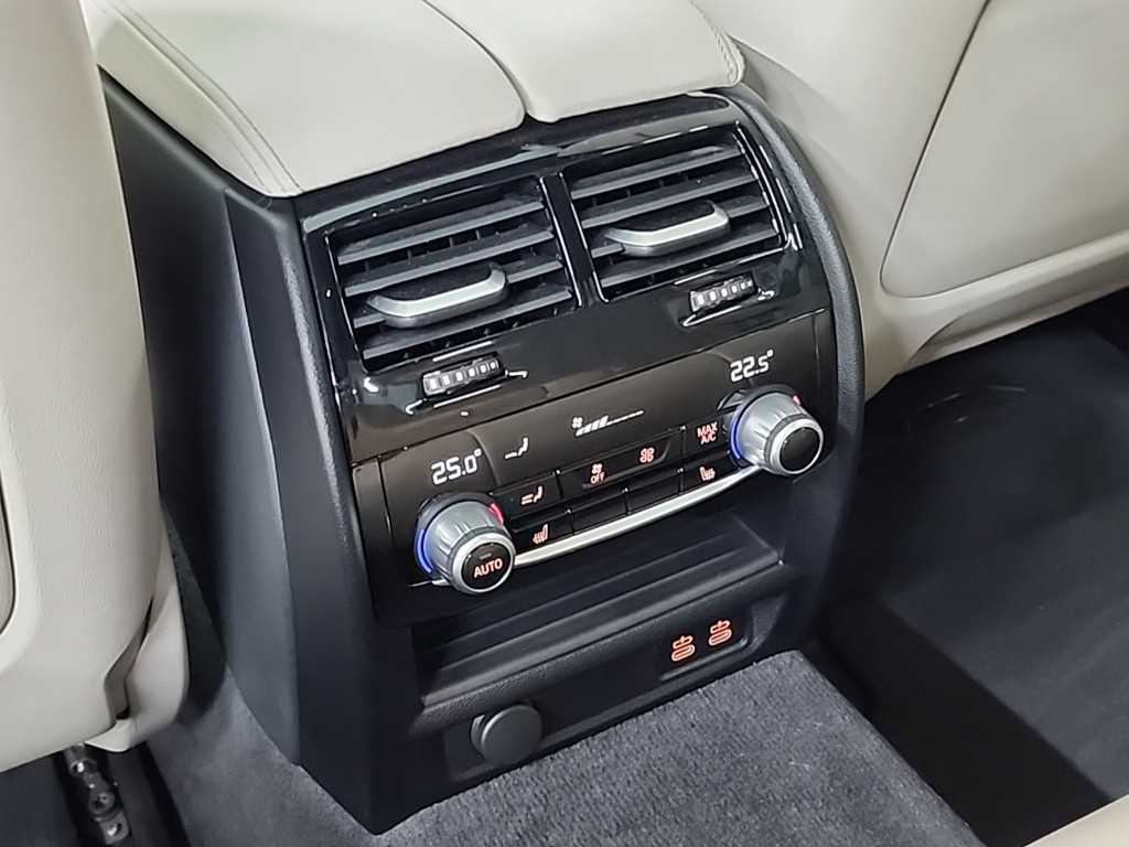 BMW 5 Series 2023 Gris - Importación desde Corea - HF Imports Iquique - Foto 13