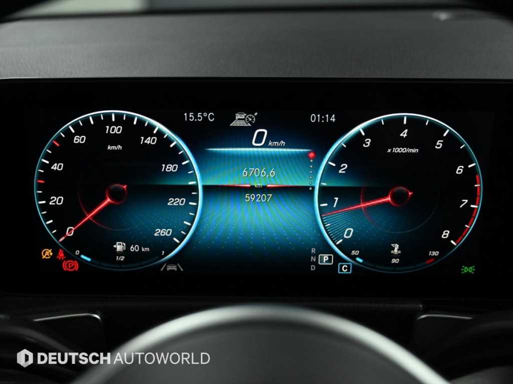 Mercedes Benz GLB Class - Vista 8