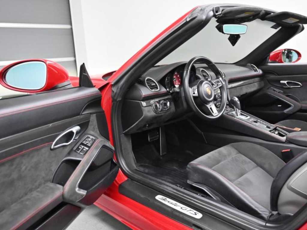 Porsche 718 - Vista 11