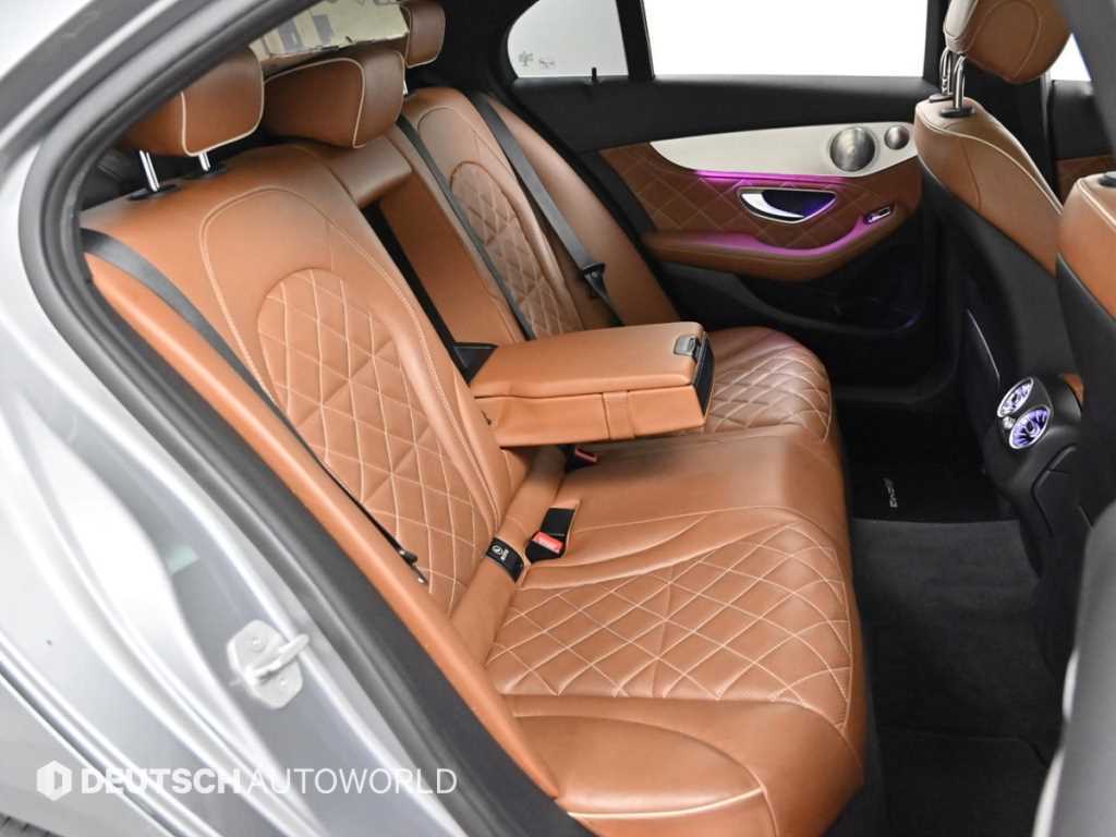 Mercedes Benz C Class - Vista 12