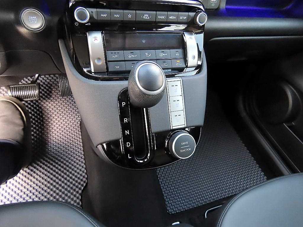 HYUNDAI Casper - Vista 10