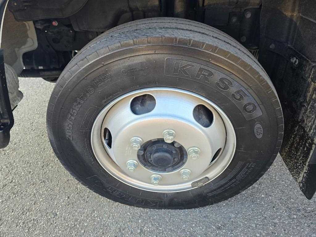 medium and large cargo truck 2024 Blanco - Importación desde Corea - HF Imports Iquique - Foto 19