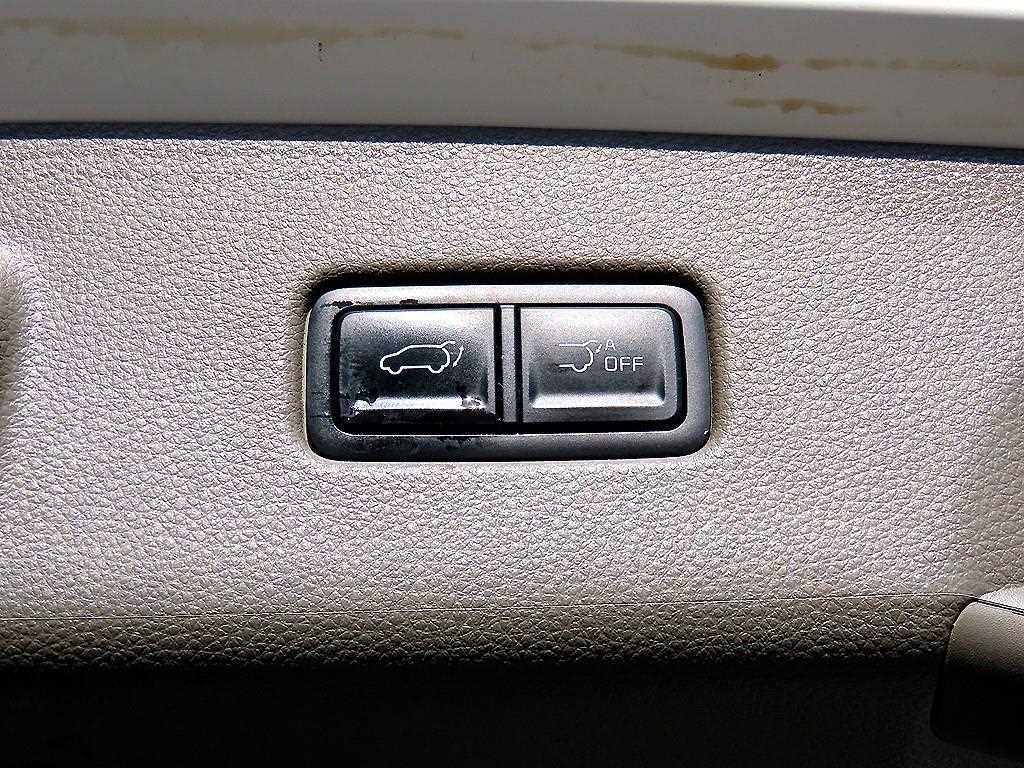 KIA Carnival 2023 Blanco - Importación desde Corea - HF Imports Iquique - Foto 16