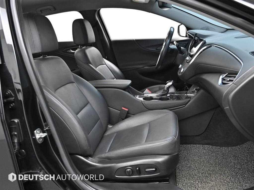 Chevrolet Malibu - Vista 10