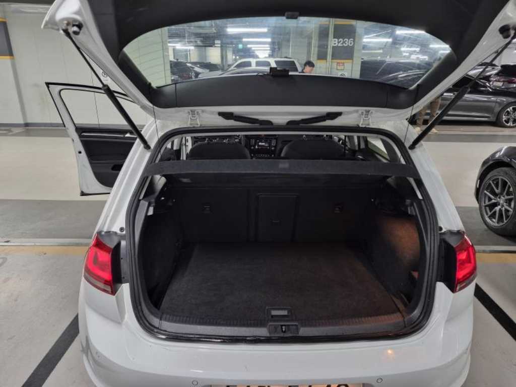 Volkswagen Golf 2014 Blanco - Importación desde Corea - HF Imports Iquique - Foto 19