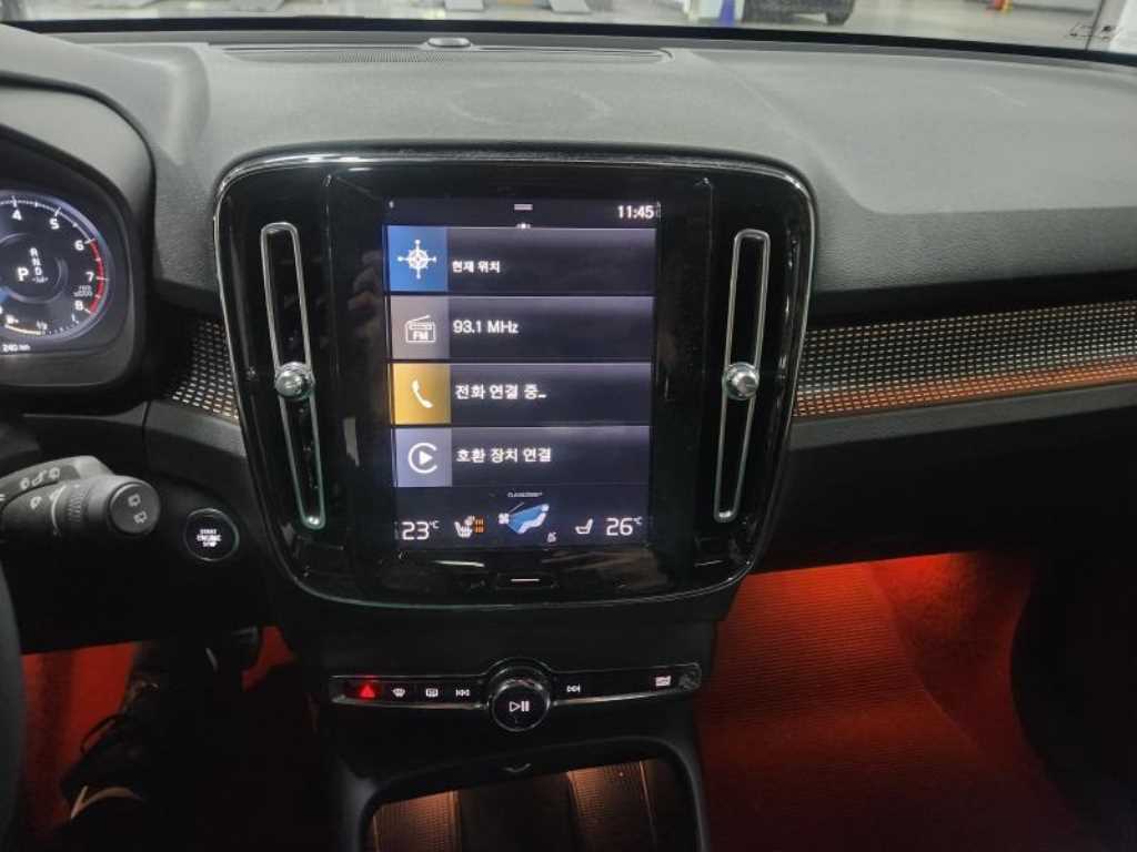 Volvo XC40 - Vista 9