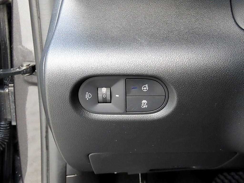 HYUNDAI Casper - Vista 12