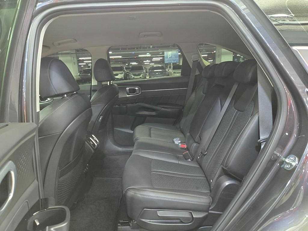 KIA Sorento - Vista 7