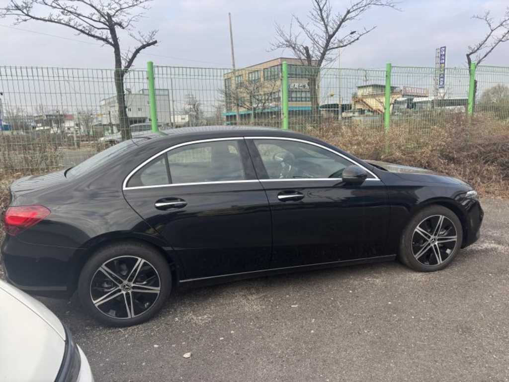 Mercedes Benz A Class - Vista 4