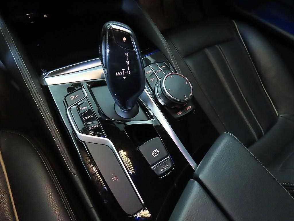 BMW 5 Series - Vista 12