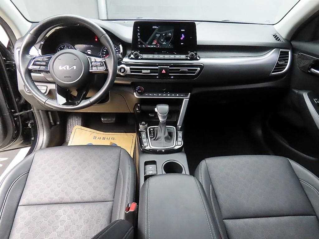 KIA Seltos - Vista 7