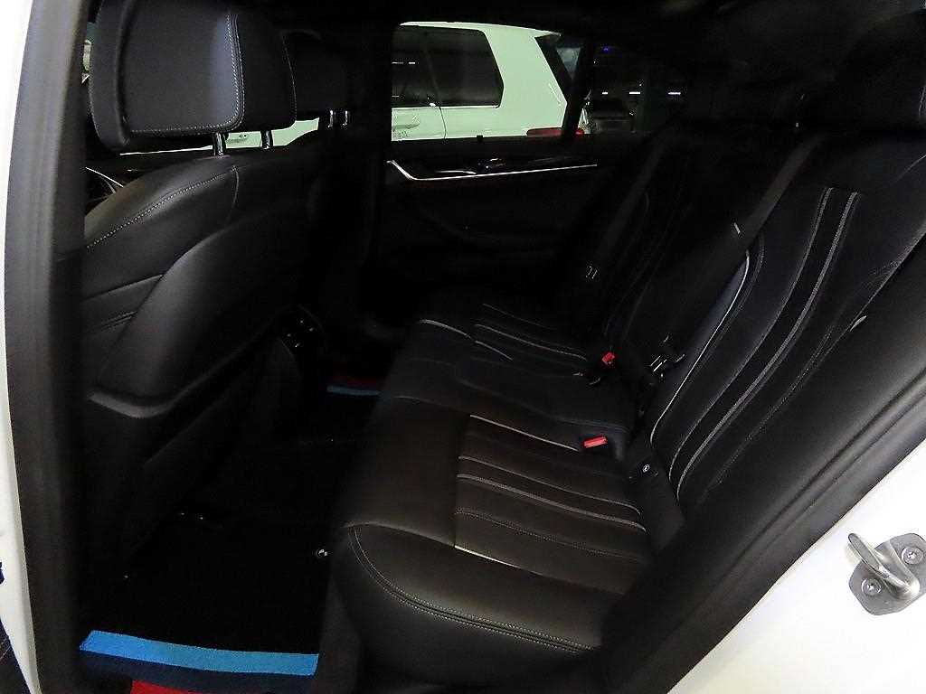 BMW 5 Series - Vista 7