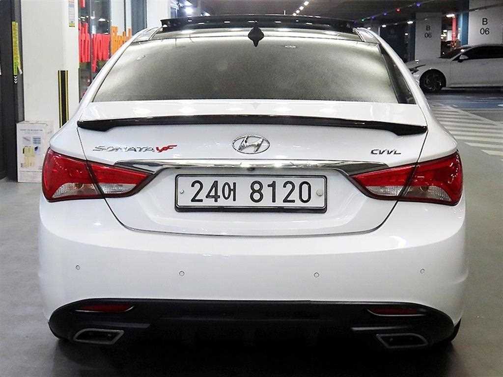 HYUNDAI Sonata - Vista 4