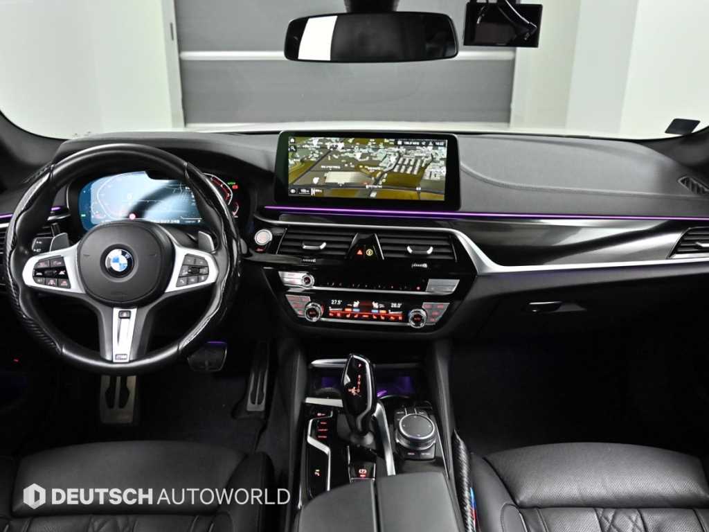 BMW 5 Series - Vista 7