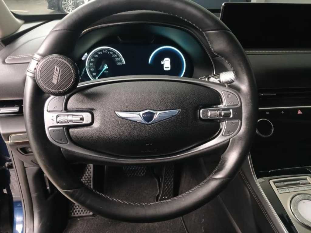 Genesis GV80 - Vista 11