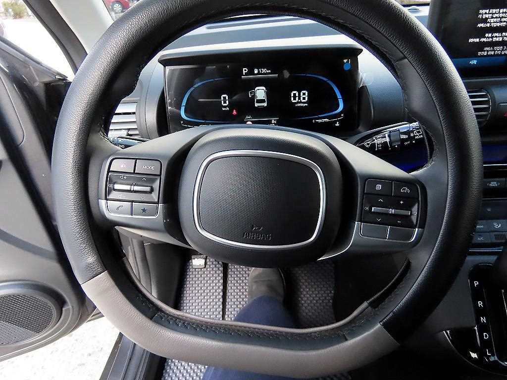 HYUNDAI Casper - Vista 8