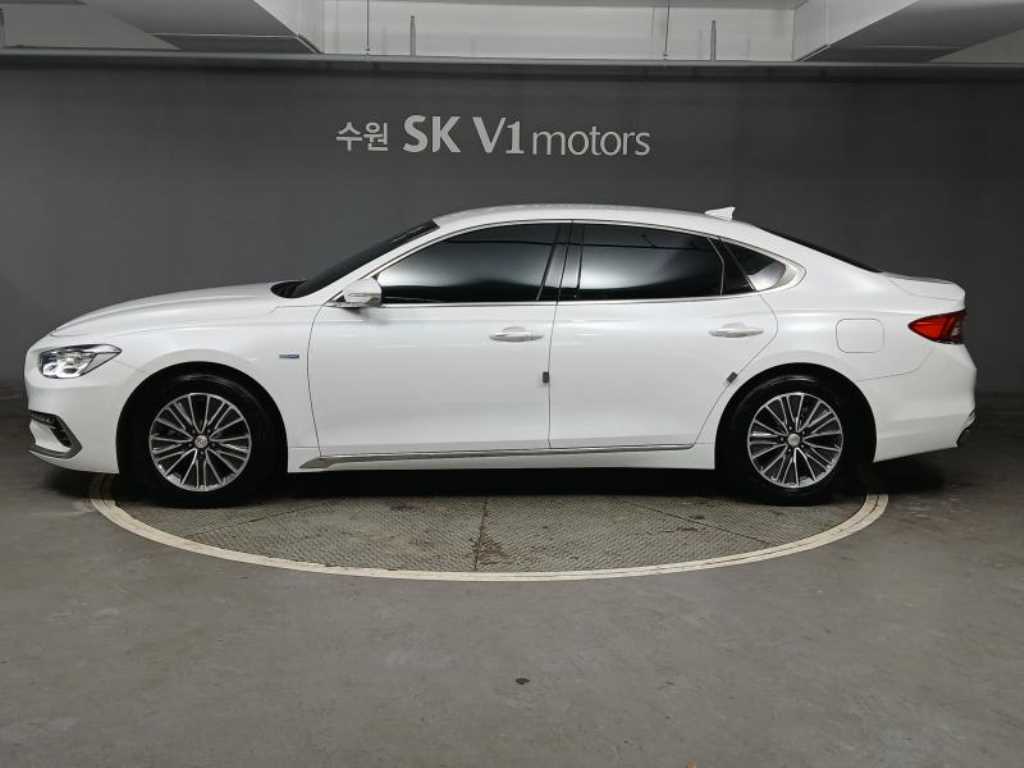 HYUNDAI Grandeur - Vista 4