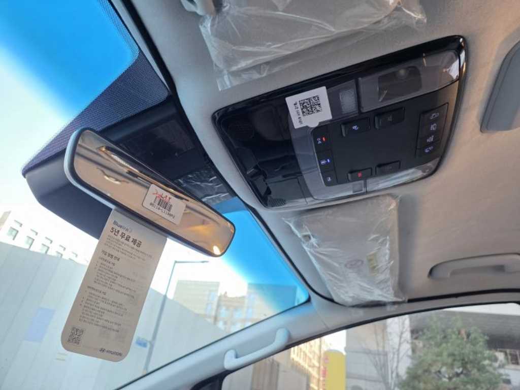 HYUNDAI Staria 2022 Negro - Importación desde Corea - HF Imports Iquique - Foto 18