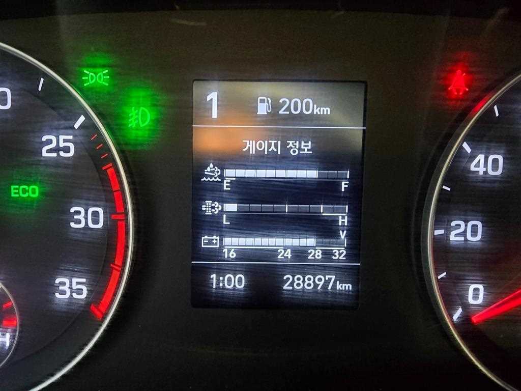 medium and large cargo truck 2024 Blanco - Importación desde Corea - HF Imports Iquique - Foto 15