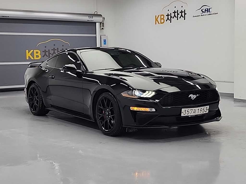 Ford Mustang - Vista 4