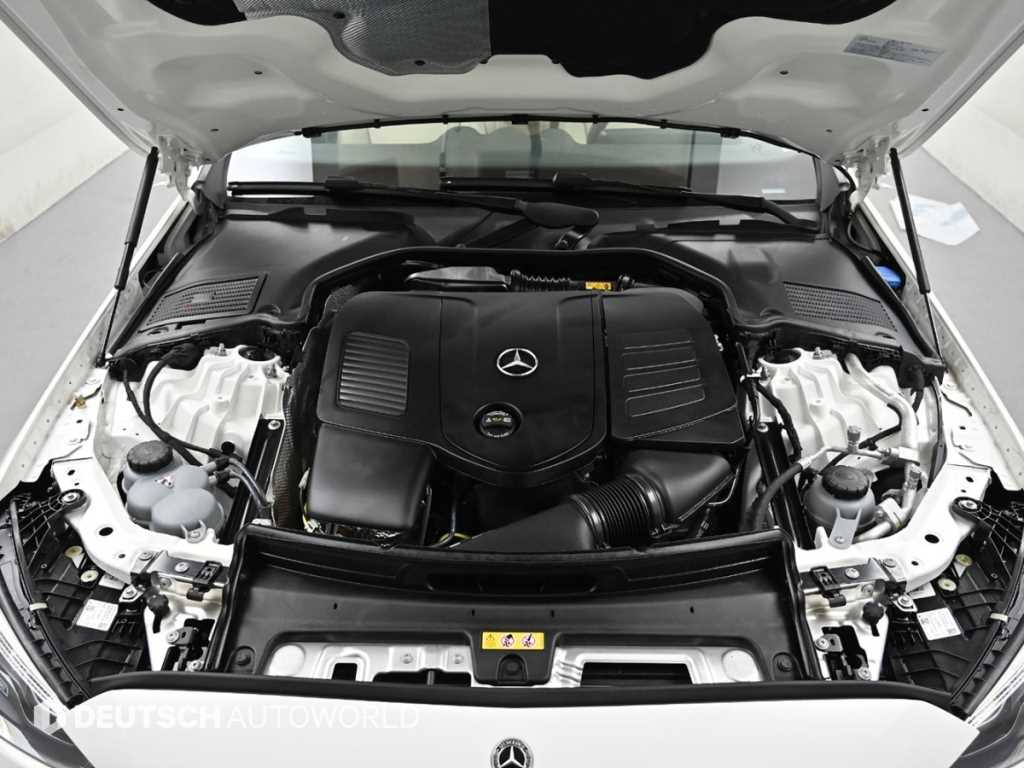 Mercedes Benz C Class - Vista 6