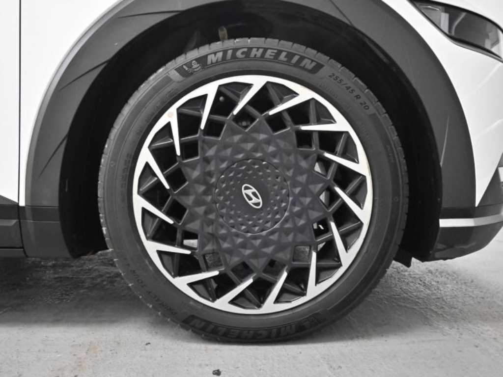 HYUNDAI Ioniq 5 - Vista 5