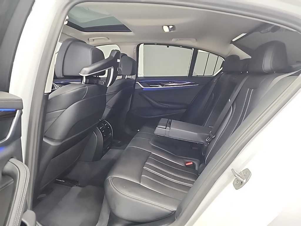 BMW 5 Series - Vista 12