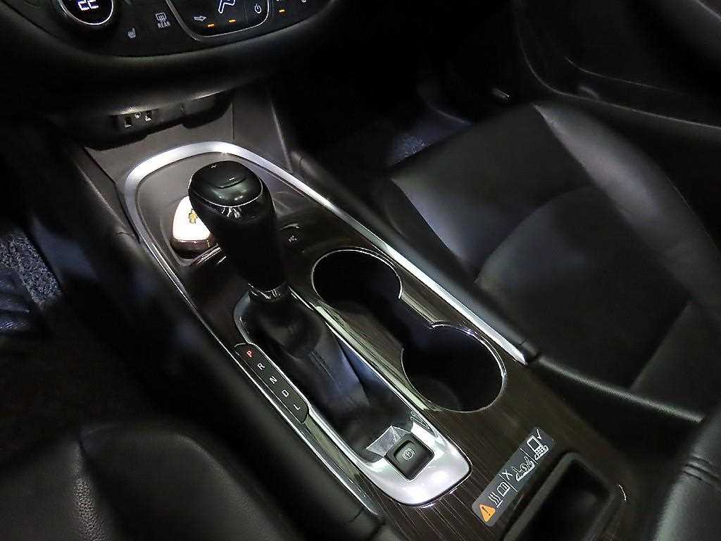 Chevrolet Malibu - Vista 12