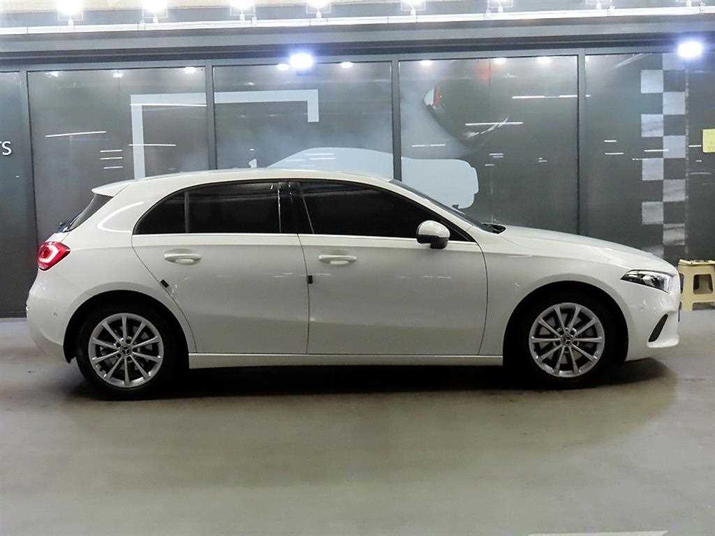 Mercedes Benz A Class - Vista 4