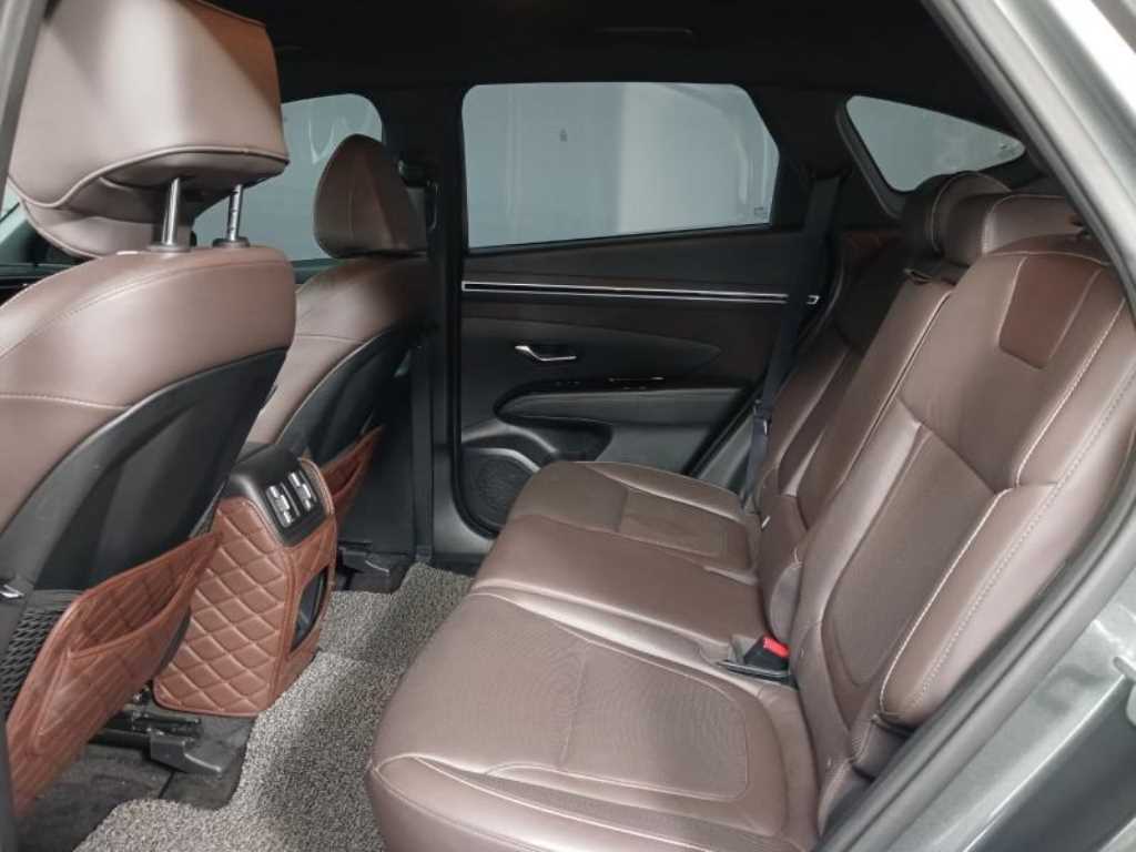 HYUNDAI Tucson - Vista 8