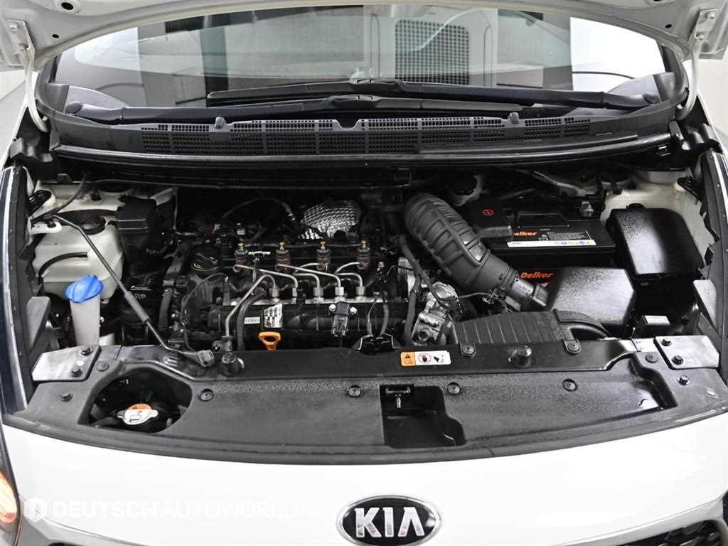 KIA Carens - Vista 6