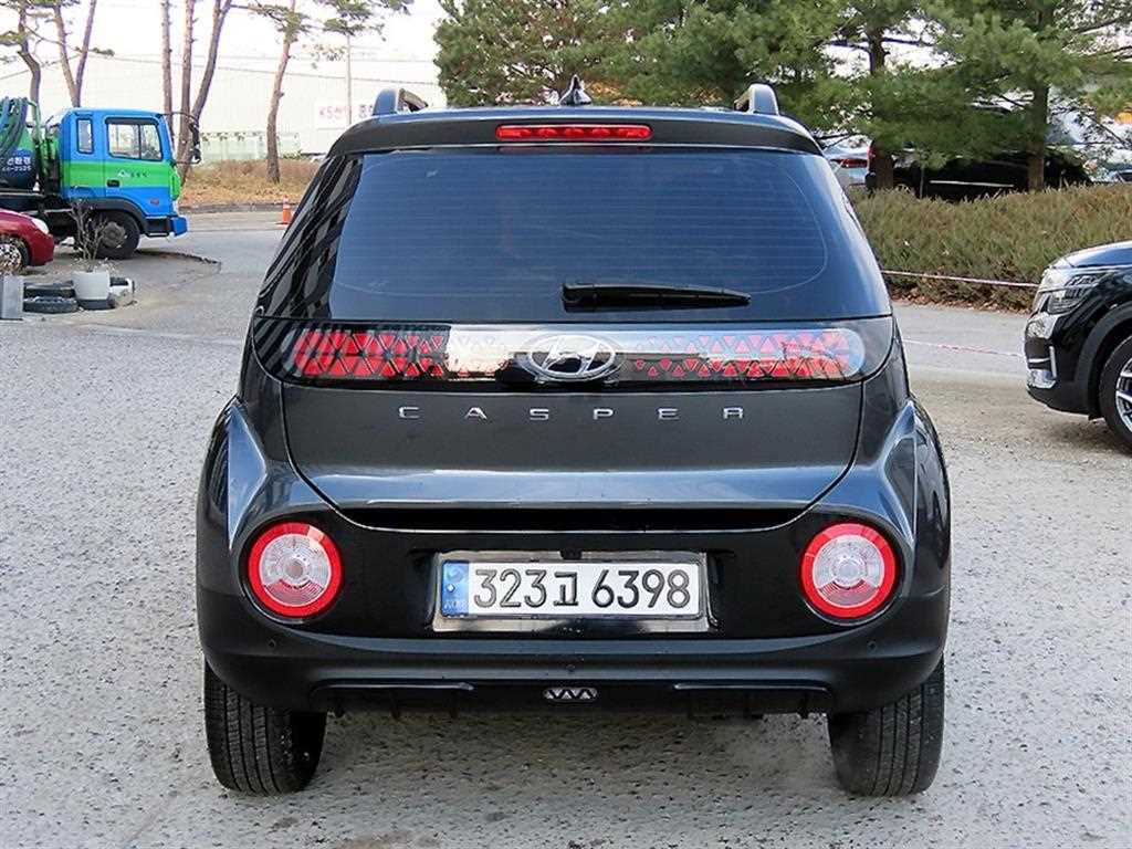 HYUNDAI Casper - Vista 4