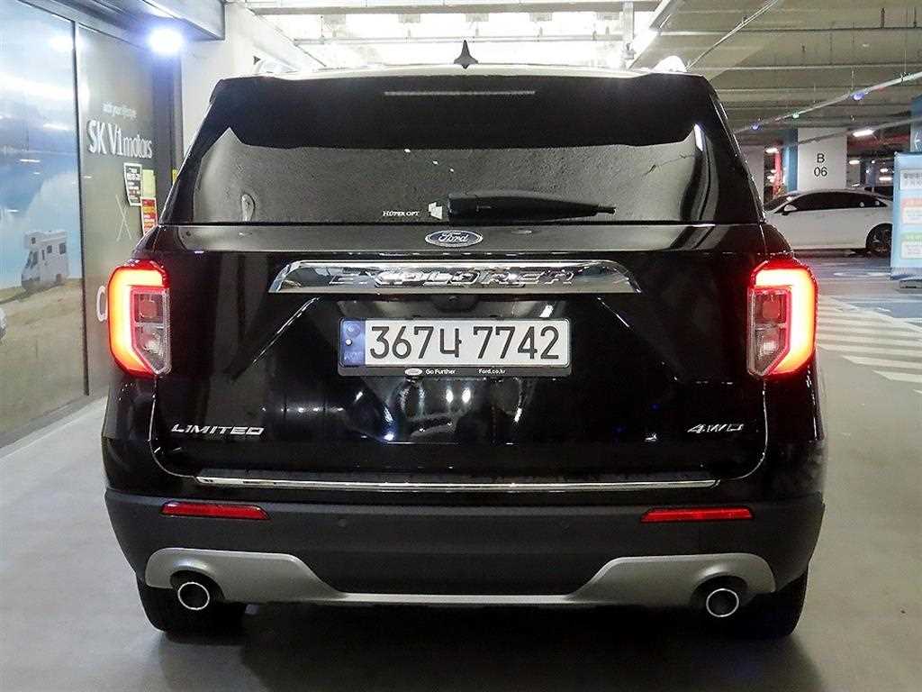 Ford Explorer - Vista 5