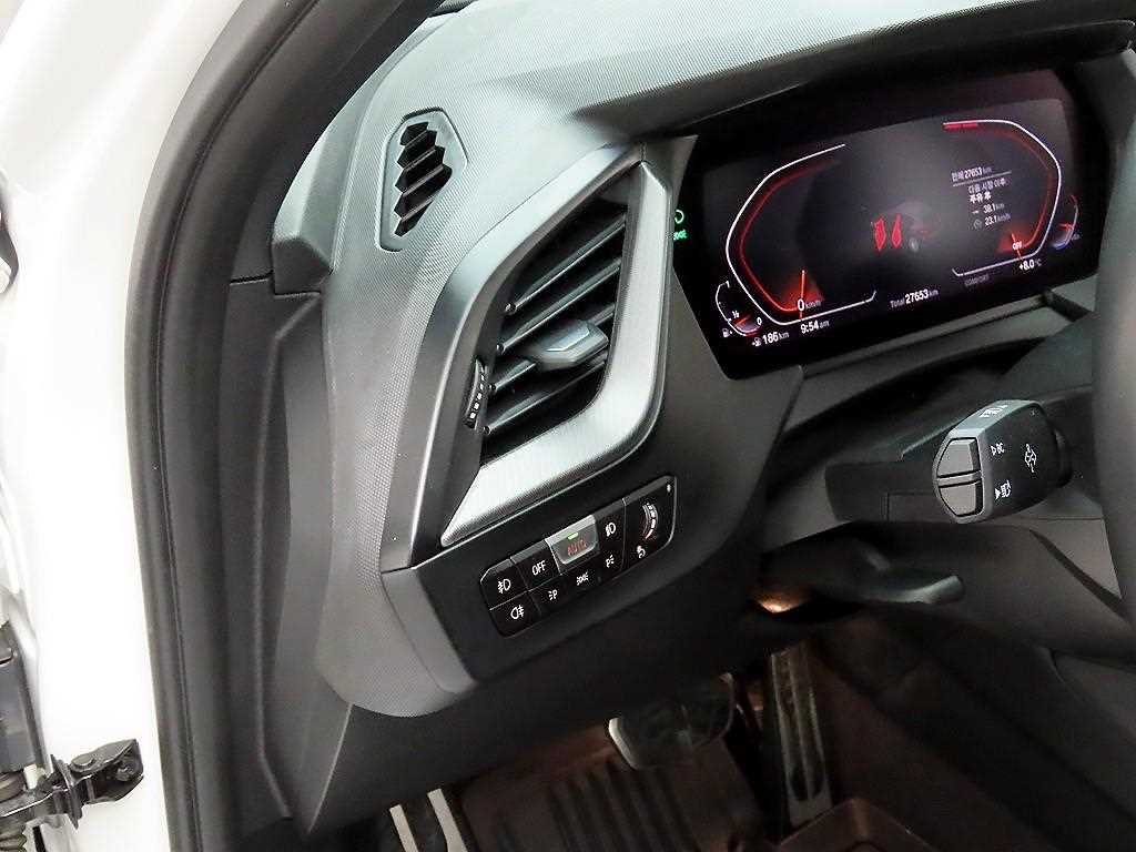 BMW 1 series 2023 Blanco - Importación desde Corea - HF Imports Iquique - Foto 14