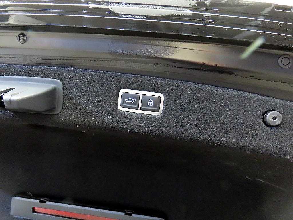 Genesis G90 2022 Negro - Importación desde Corea - HF Imports Iquique - Foto 16