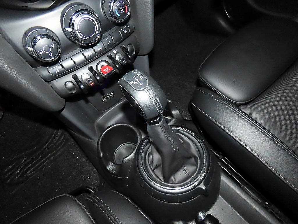 Mini Cooper - Vista 12