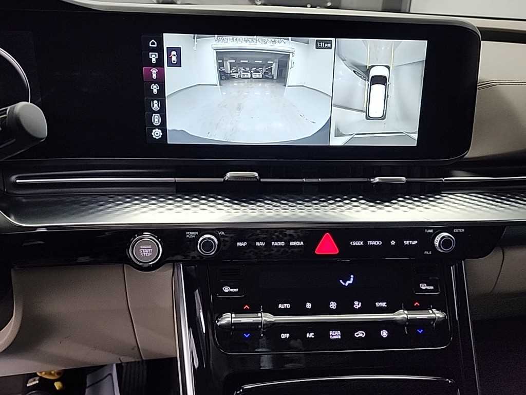 KIA Carnival - Vista 10