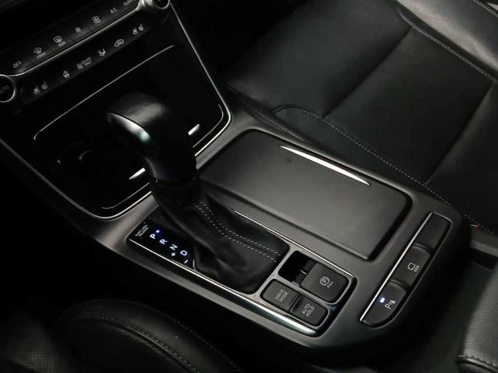 HYUNDAI Grandeur - Vista 10